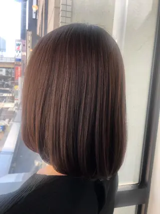 ミディアム カラー 髪質改善&ブリーチ 伊勢 祐一郎のヘアスタイル