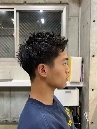 ショート パーマ 宮崎 恵多のヘアスタイル