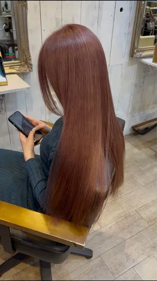 セミロング カラー 🧸柔らかいベージュ カラー🧸氏家達哉のヘアスタイル