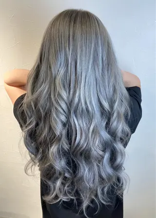 ロング Caracore なんば店のヘアスタイル