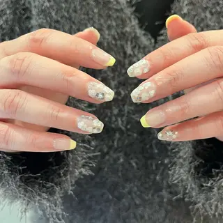 ネイル S. SAYAのネイルデザイン