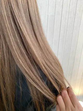 ロング カラー Sun./山口市 Natsuのヘアスタイル