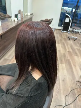 セミロング 穴澤 大地のヘアスタイル