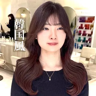 セミロング 1日1名様限定 予約可能のヘアスタイル