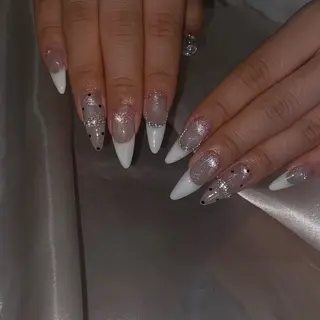 ネイル la vie  Luire所属・la vie Luire ｱｽｶのネイルデザイン