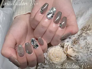 ネイル ✨Nailsalon Vi+✨のネイルデザイン