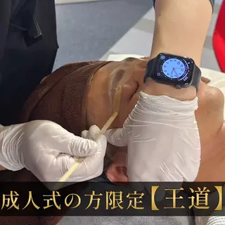 メンズ アイブロウ 脱毛＆眉毛サロン メンズ専用Grastの眉毛・アイブロウイメージ