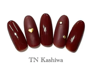 ネイル 橋立 亜美のネイルデザイン