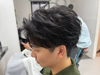 ショート パーマ メンズ 稲村侑斗ダウンパーマ メンズパーマのヘアスタイル