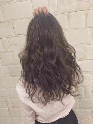 ロング _WHITE 高槻店 平野湧人　/髪質改善のヘアスタイル