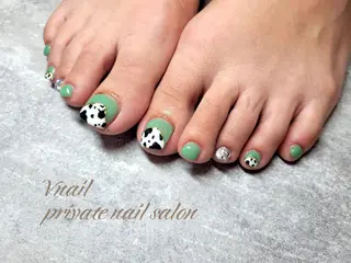 ネイル V. nailのネイルデザイン