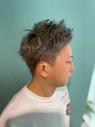 カラー 坂野 結子のヘアスタイル