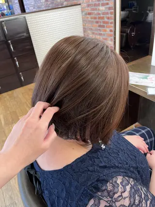 ショート カラー 透明感艶カラー/ 岡田澪香のヘアスタイル
