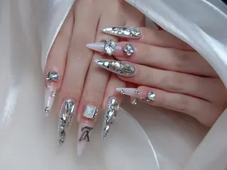 ネイル 🎀M nails✨ ビューティーのネイルデザイン
