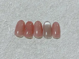 ネイル mogunail &blowのネイルデザイン