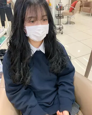 ロング カラー 羽エクステ🩷 🤍まき🤍のマツエク・マツパデザイン