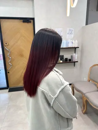 セミロング 岡島 実里のヘアスタイル
