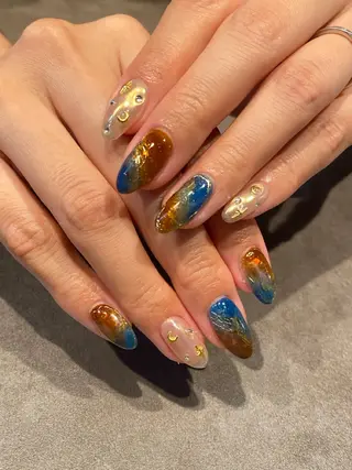 ネイル Latour onagiのネイルデザイン