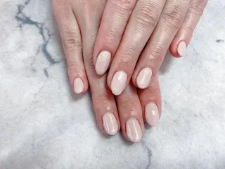 ネイル ネイルリボン 受付スタッフのネイルデザイン