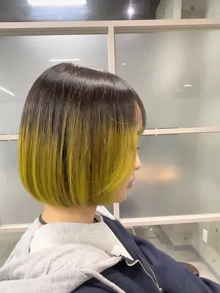 ミディアム カラー newi ナカノのヘアスタイル