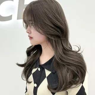ロング カラー 上品モテヘア🩶 karen🩶のヘアスタイル