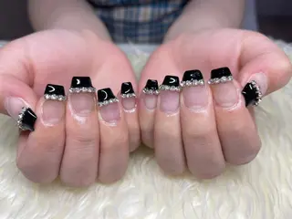 ネイル Nail&eye Belire 新宿のネイルデザイン