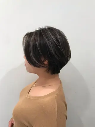 ショート カラー クロスパーマ松永裕久 似合わせカットのヘアスタイル