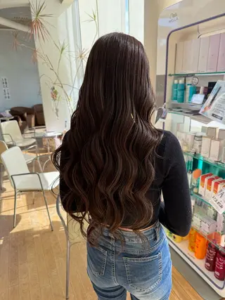 カラー 山本 瑠華のヘアスタイル
