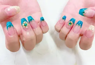 セミロング ビアンカ金町店 中島 せり菜のネイルデザイン