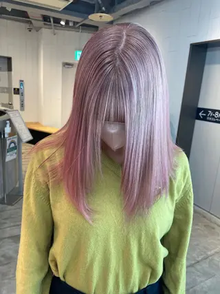 セミロング カラー 💜ハイトーン💛 マジカルかいちゃんのヘアスタイル