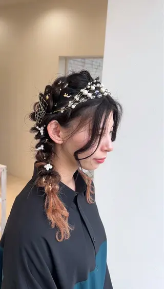 ロング ヘアアレンジ VIRAL ヴァイラルのヘアスタイル