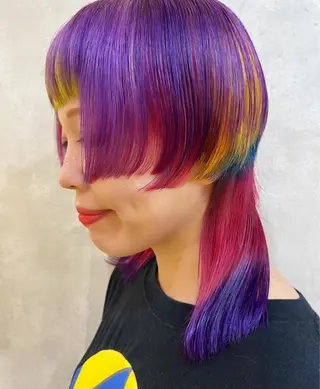 ミディアム 派手髪デザインカラー ヒロカのヘアスタイル