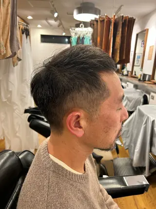 ショート 宇野井 勝太のヘアスタイル