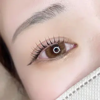 マツエク・マツパ Nail &eye TROISのネイルデザイン