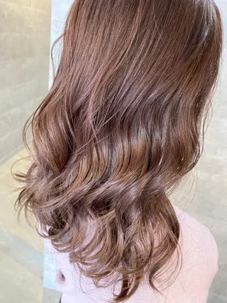 セミロング KYOKO 【Bear】のヘアスタイル