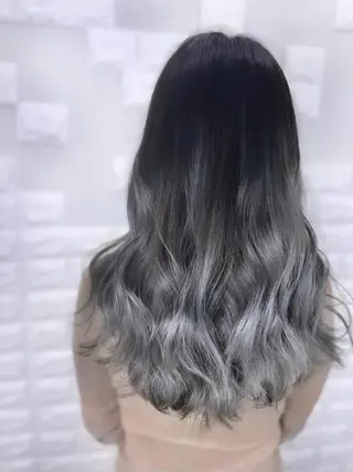 セミロング カラー ヘアアレンジ 次世代シールエクステ 錦糸町 小泉 朋之のヘアスタイル