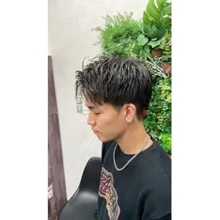 カラー メンズ エヌプランツ 和泉府中のヘアスタイル