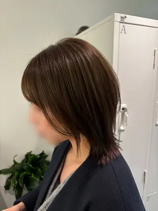 ミディアム カラー GRAFICA チサのヘアスタイル