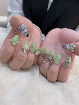 ネイル 中牟田 彩水のネイルデザイン