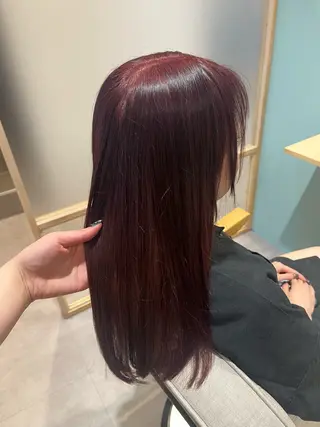 ロング 相田 佳乃のヘアスタイル