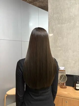 ロング カラー Le'a  谷町🌱 ツボタホノカのヘアスタイル