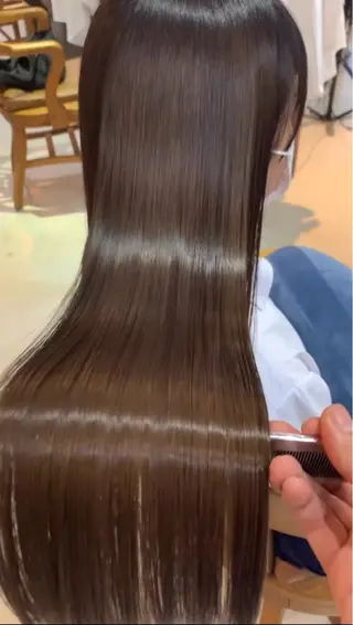 セミロング カラー パーマ ヘアアレンジ BUENAVISTA/北谷所属・TAIKI 【髪質改善】🪞のヘアスタイル