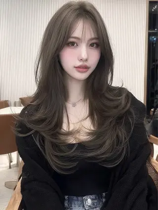 ロング カラー 祖慶 歩のヘアスタイル