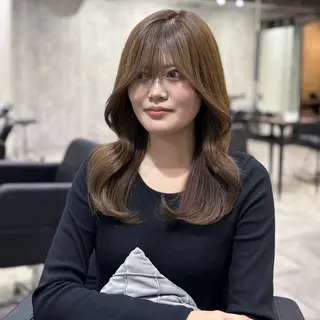 ロング カラー shiori/透明感 /顔周り/髪質改善のヘアスタイル