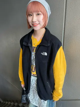 ショート カラー 💓パーマ，💗 レイヤーカットのヘアスタイル