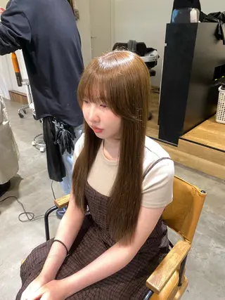 ロング カラー 透明感カラー 天羅のヘアスタイル