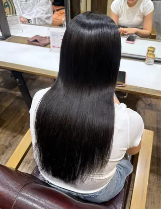 ロング 伊東 希彩のヘアスタイル