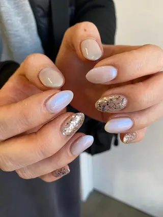 ネイル whitepaper 🔷IZUMIのネイルデザイン