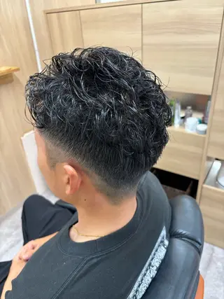 ショート パーマ 曽我 夏生のヘアスタイル