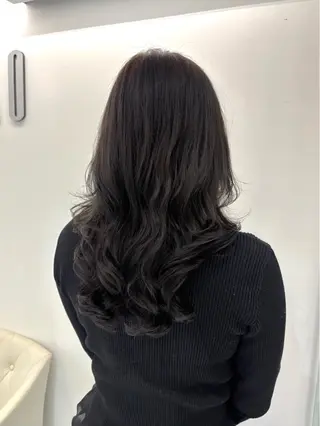 ロング パーマ コテ巻き風パーマ 藤澤　知彌のヘアスタイル